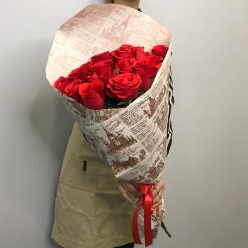 Красные розы 15 шт 60см (Эквадор) артикул  26424