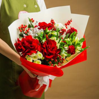 Букет цветов Красный глянец