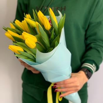 Тюльпаны жёлтые 15 шт (код  30420)