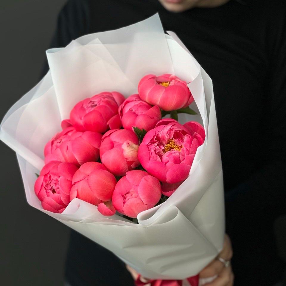 Букет с пионами 9 шт артикул букета  35640